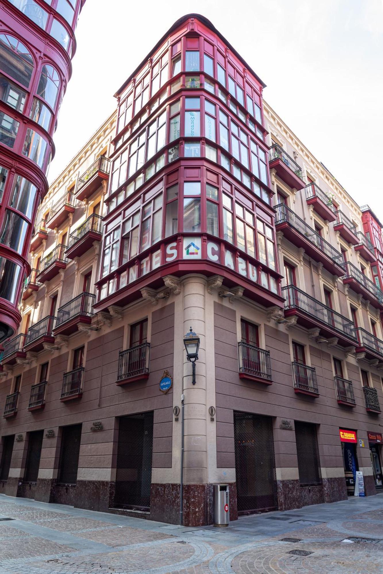 Hotel Casual Fuentes à Bilbao Extérieur photo