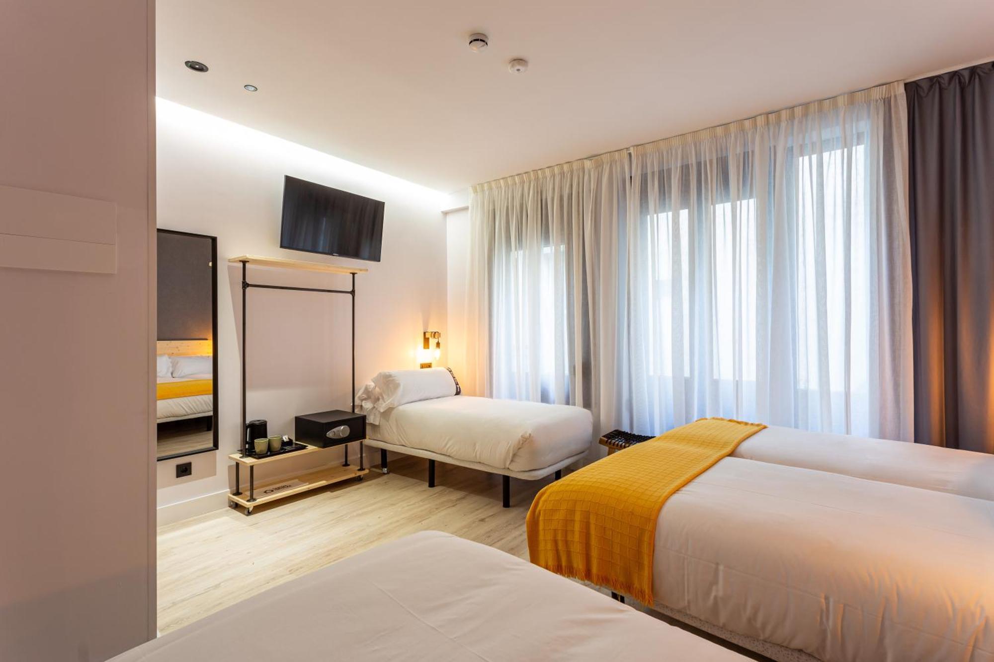 Hotel Casual Fuentes à Bilbao Extérieur photo