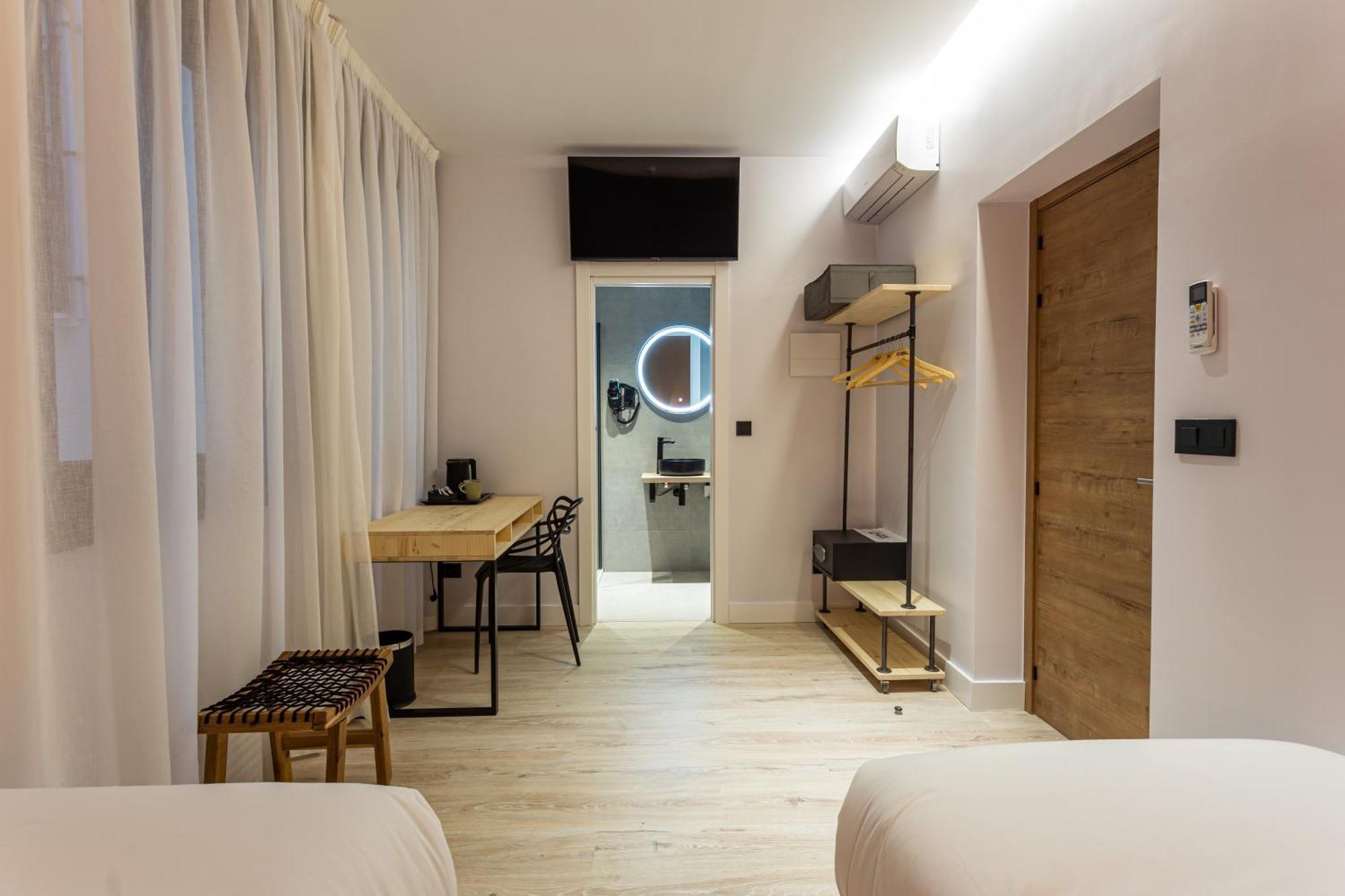 Hotel Casual Fuentes à Bilbao Extérieur photo