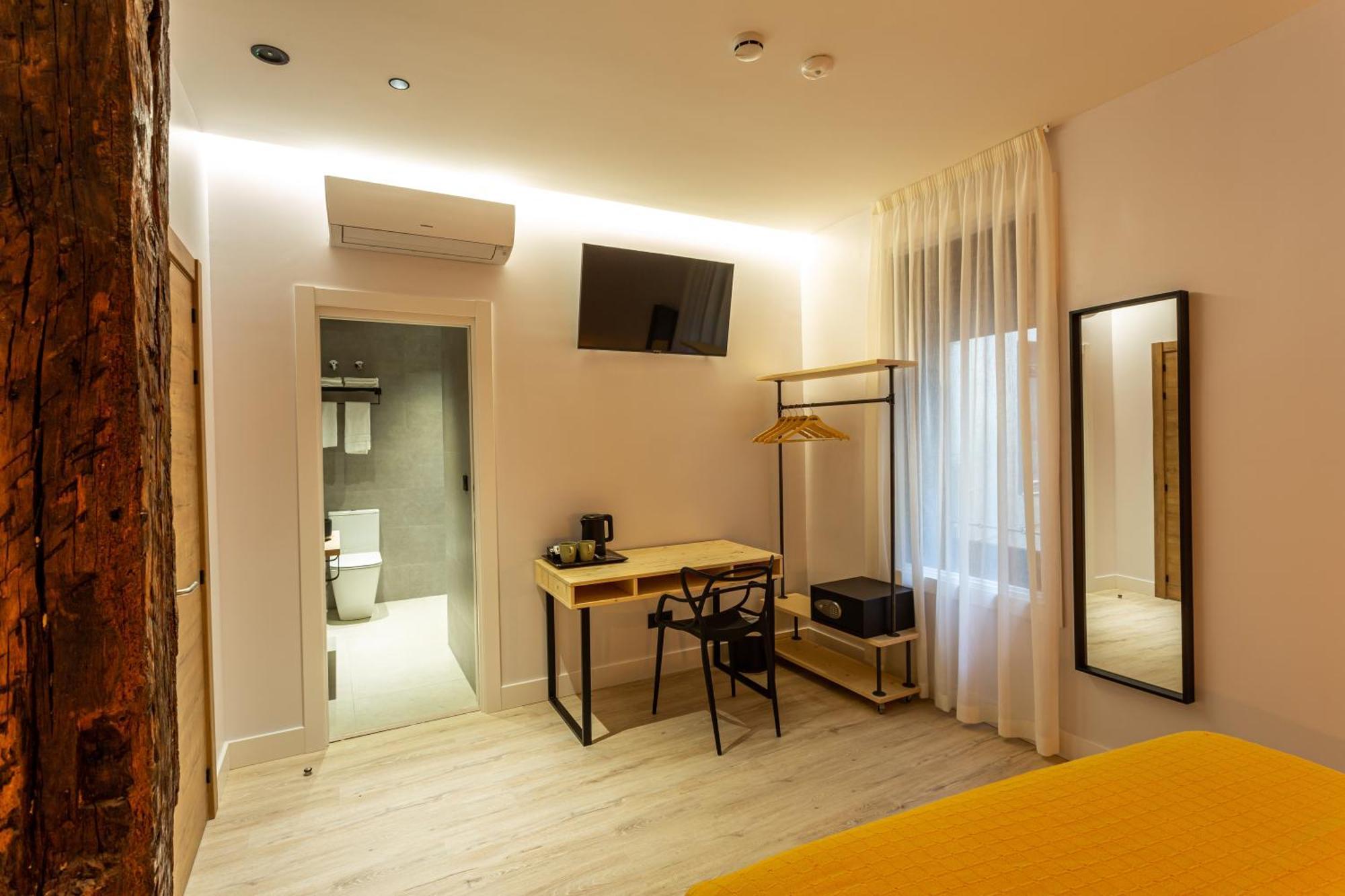 Hotel Casual Fuentes à Bilbao Extérieur photo