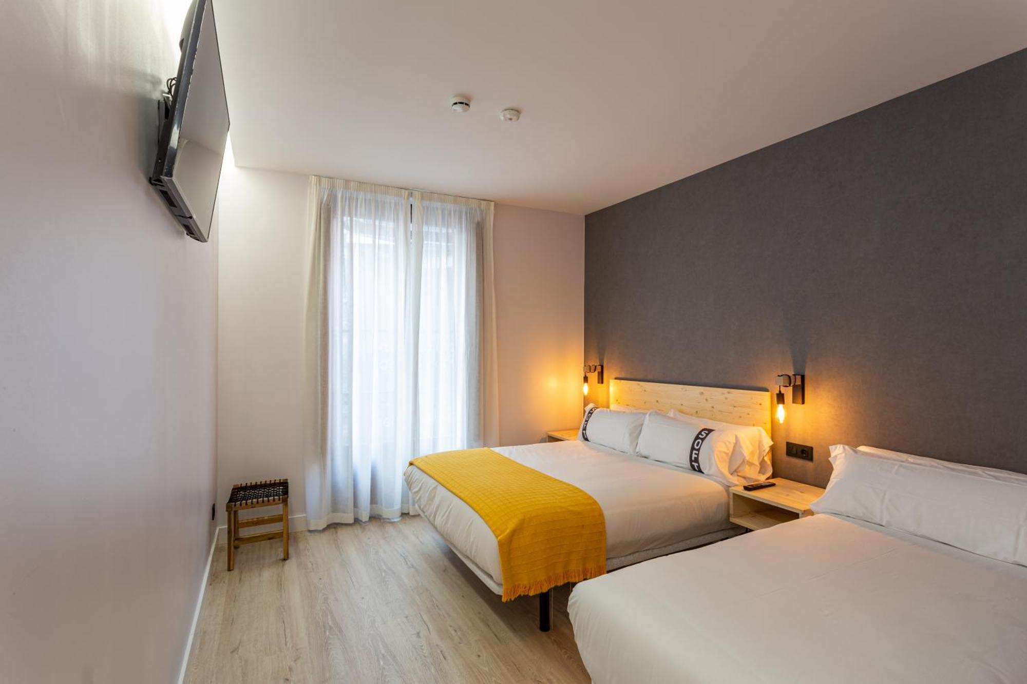 Hotel Casual Fuentes à Bilbao Extérieur photo