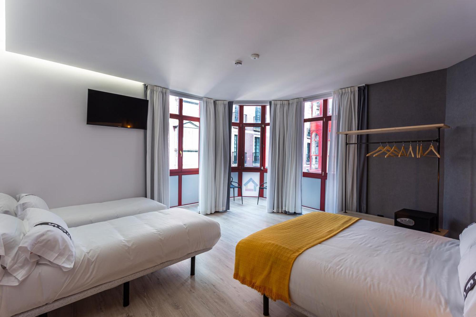 Hotel Casual Fuentes à Bilbao Extérieur photo