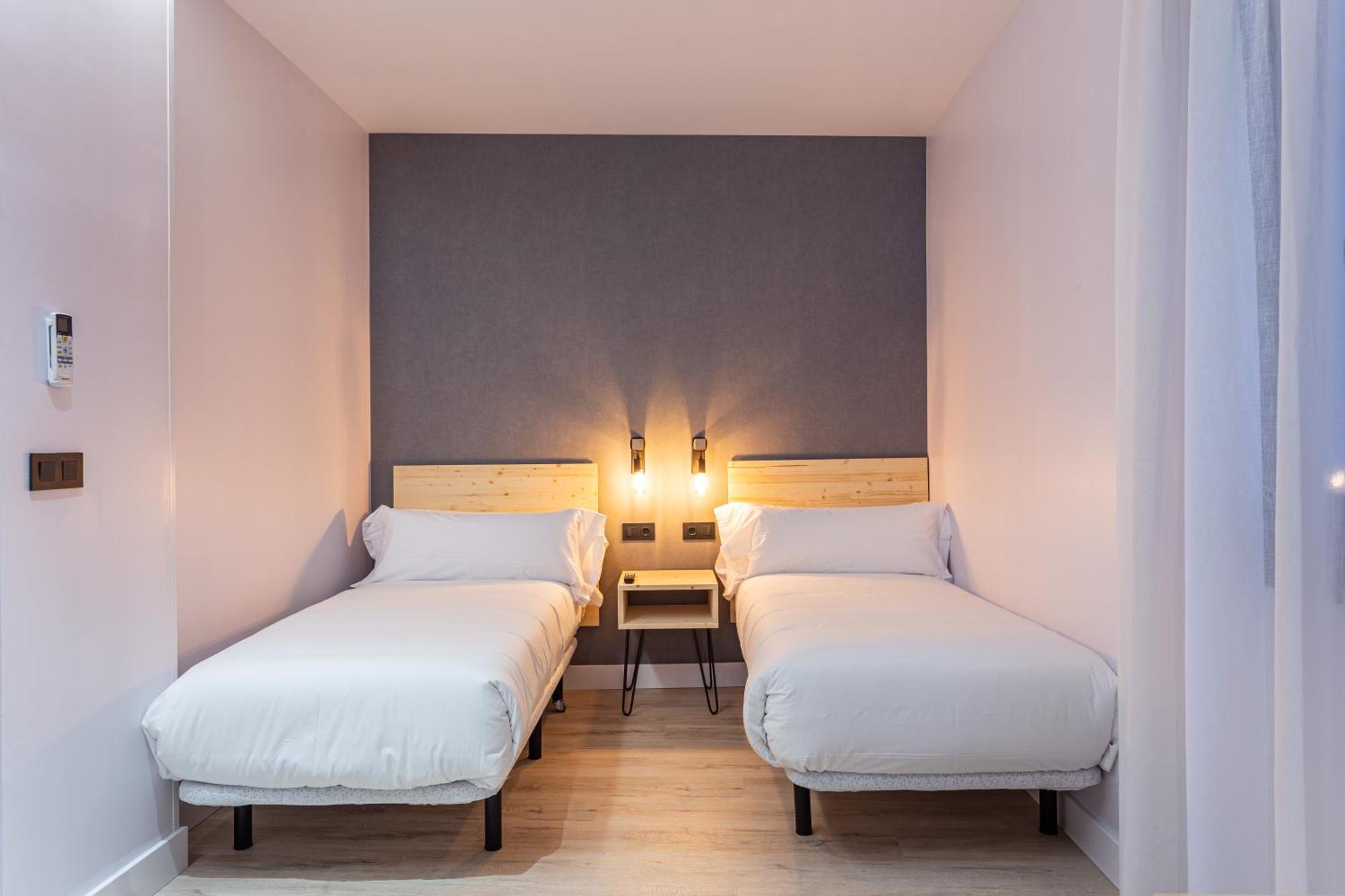 Hotel Casual Fuentes à Bilbao Extérieur photo